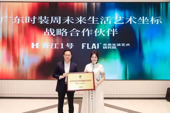 1776787004-accdbe8d6d1cdd3